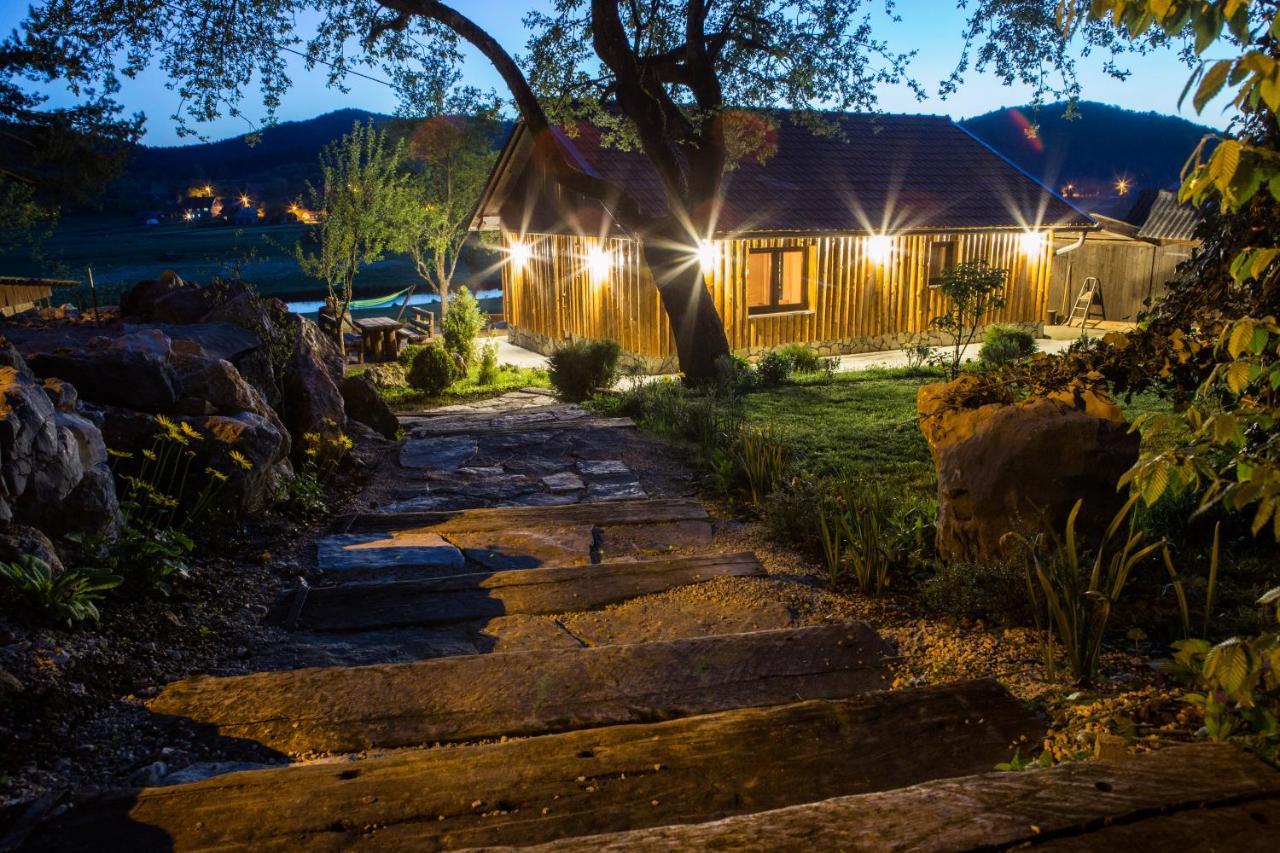 Villa House Arupium - Hot Tub Otočac Exterior foto